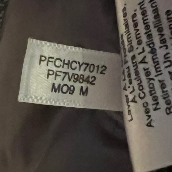 Calvin Klein puffer vest, gray and black, medium. - Picture 5 of 5